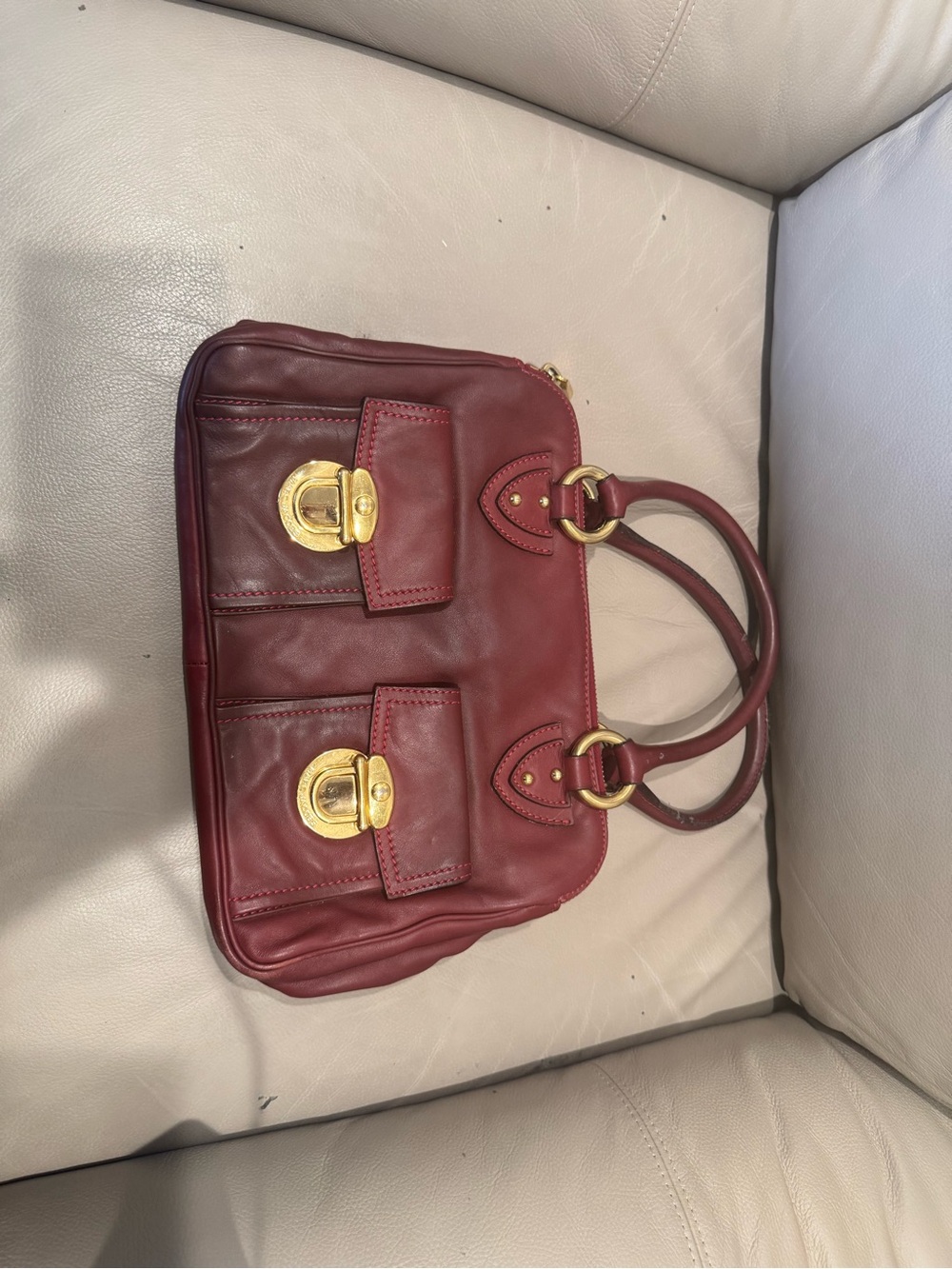 Marc Jacobs Deep Burgundy Leather Blake Satchel with Gold Hardware - Picture 3 of 13